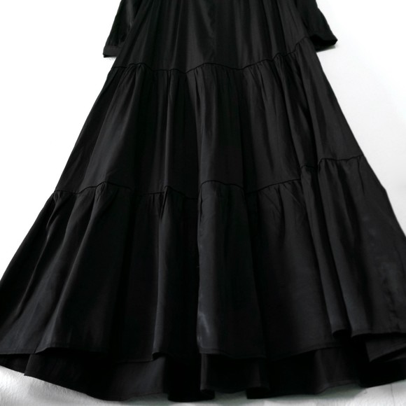 NWT Vici Tiered Long Sleeve Maxi Dress in Black Large - Picture 5 of 10